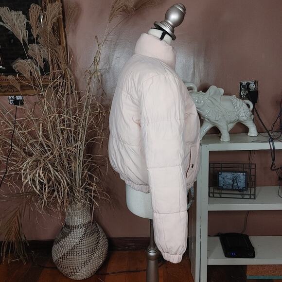 American Eagle Outfitters AEO AE Size Medium M Puffer Cropped Coat Reversible - Picture 14 of 15